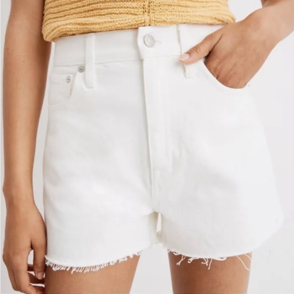 Madewell Mom Jean Short Size 26 EUC